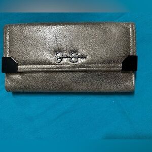 Jessica Simpson wallet